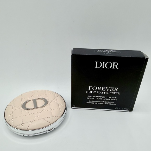 NEW: Dior Forever Nude Matte Filter compact powder in shade 02 Light - Picture 2 of 3